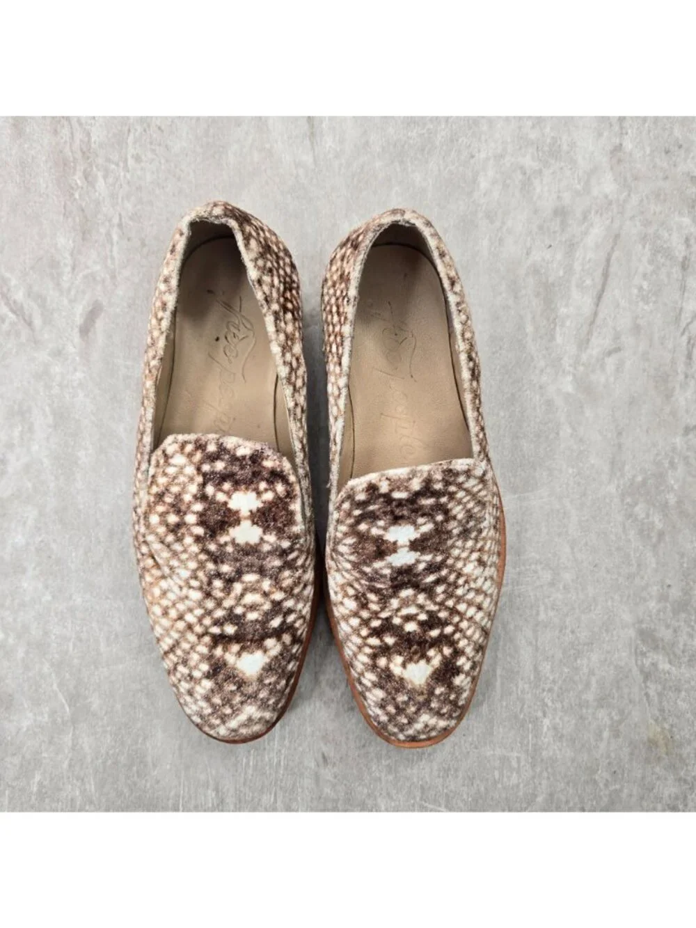 Free People Slip On‎ Shoes Size 6 Brown Velour Animal Print Preppy Loafers